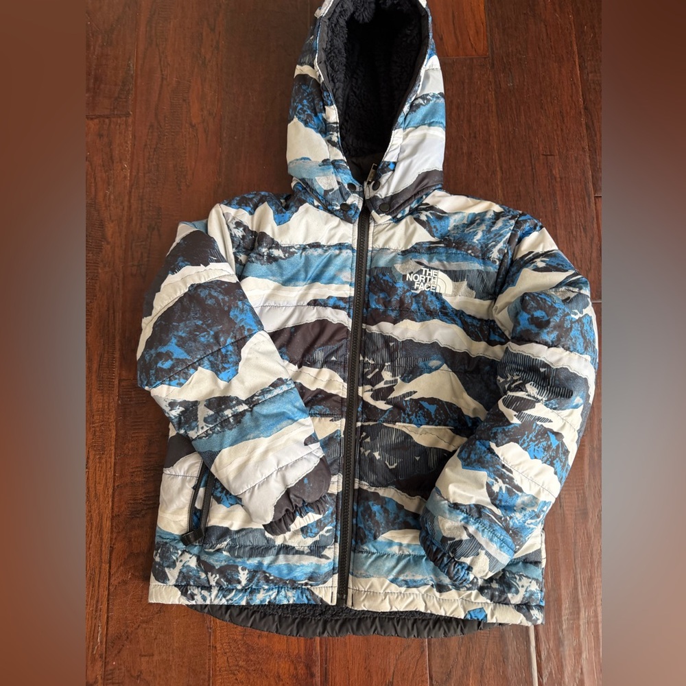 The North Face Blue, White & Black Quilted Jacket with Graphic Print